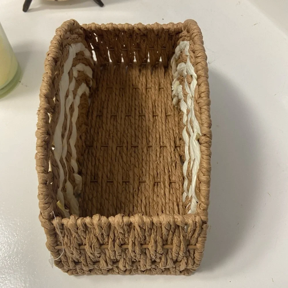 Woven Natural Fiber‎ rainbow white beige Half-Moon Basket